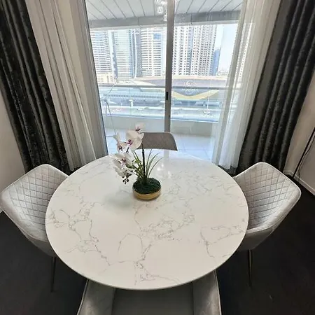 Beauty Of Marina In Our 2Br Aptmnt Dubaï Extérieur photo